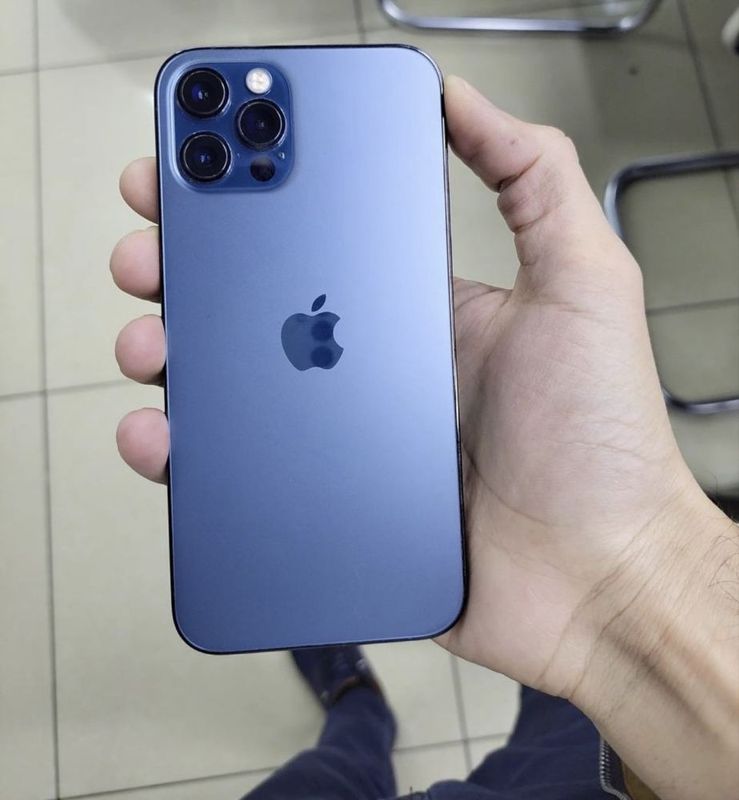 Iphone 12 pro sotiladi