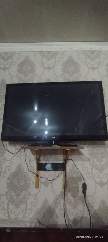 Televizor LG 42 2 mln kami bor kelishamiz Televizor LG 42 2 mln kami bor kelishamiz
