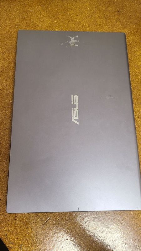 Noutbuk Asus X509F Noutbuk Asus X509F
