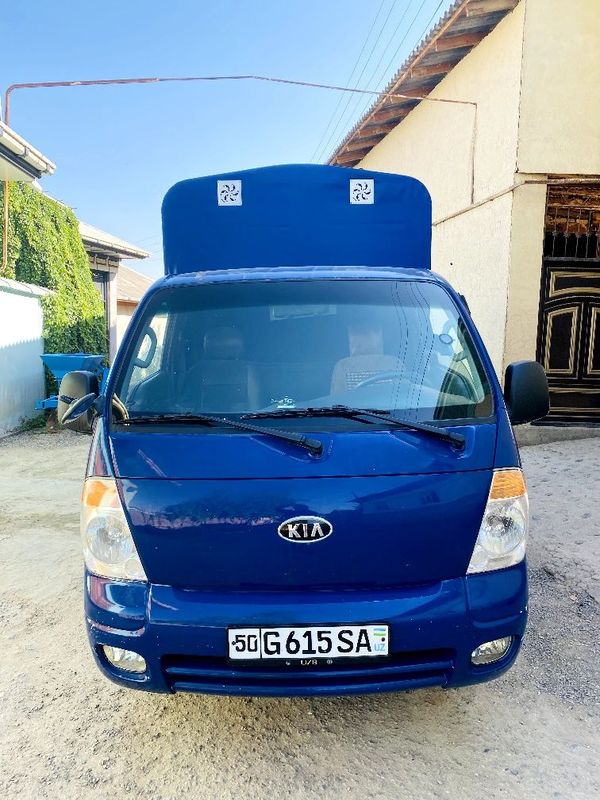 Kia Bongo Ishlab turgan. avtomobil Kia Bongo Ishlab turgan. avtomobil