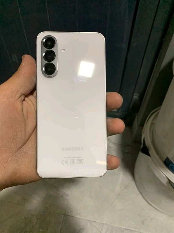 samsung A56 xolati idial samsung A56 xolati idial