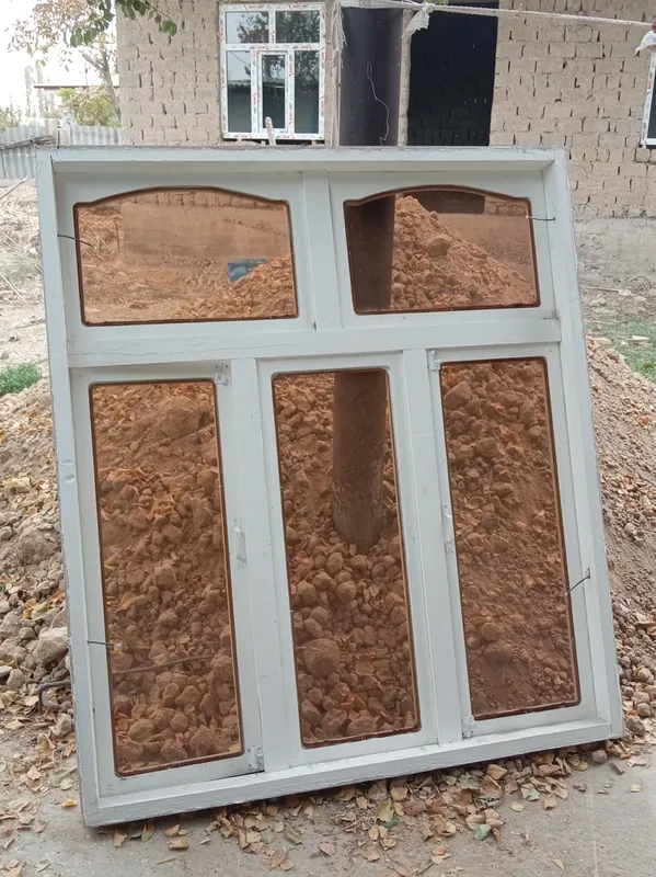 2 ta deraza sotiladi❗ holati yaxshi ✔️ 2 ta deraza sotiladi❗ holati yaxshi ✔️