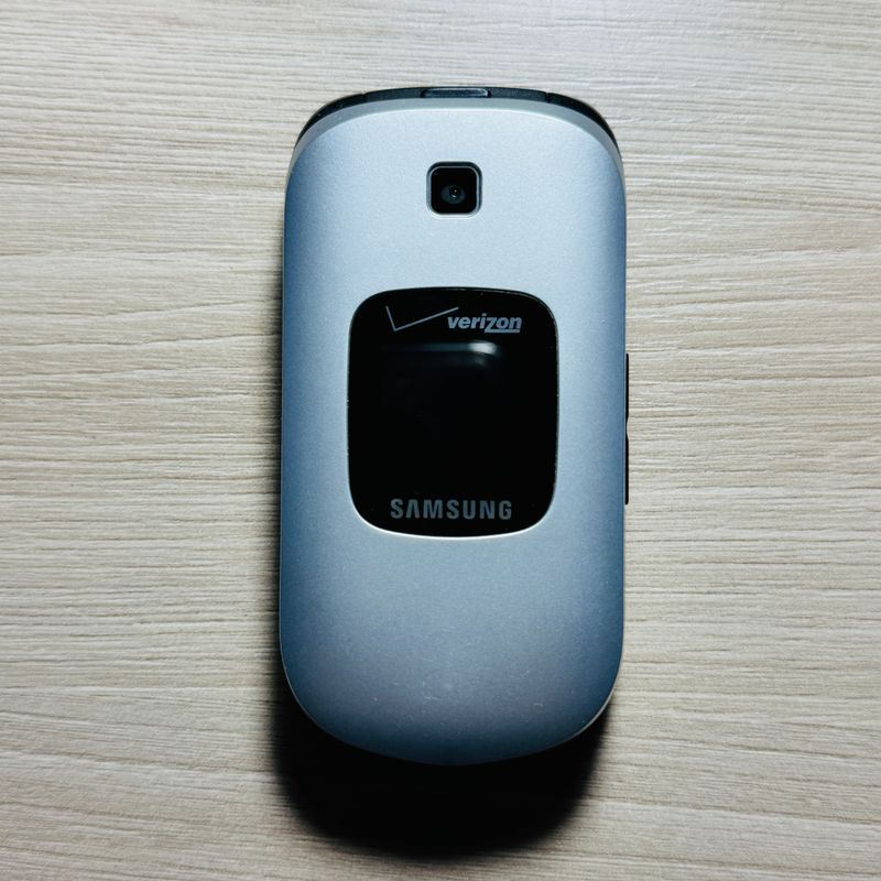 Samsung Gusto2. Samsung Gusto2.