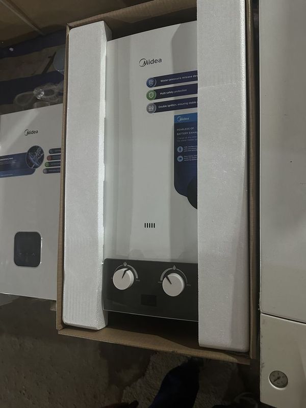 Midea водонагреватель . новый . гарантия Midea водонагреватель . новый . гарантия