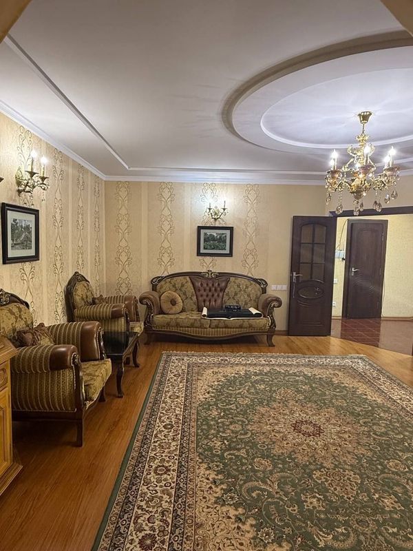 Продается 4 ком квартира на Ц-1, ор-р: Экопарк, 100 м² Продается 4 ком квартира на Ц-1, ор-р: Экопарк, 100 м²