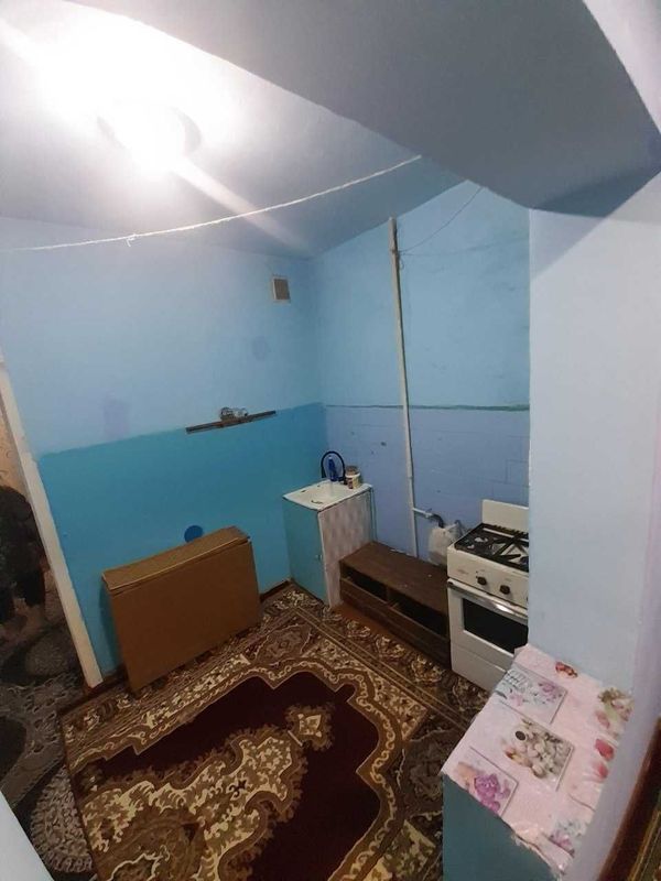 Сдаётся 1х комнатная квартира в аренду,Чирчик 10 микрорайон Сдаётся 1х комнатная квартира в аренду,Чирчик 10 микрорайон