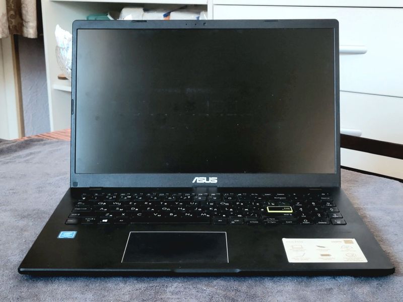 ASUS E510 LAPTOP ноутбук intel celeron | 4GB | 128GB | 15,6" | FHD TN