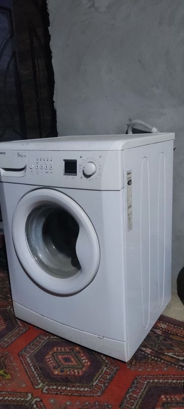 Beko 5kg b/u sotiladi