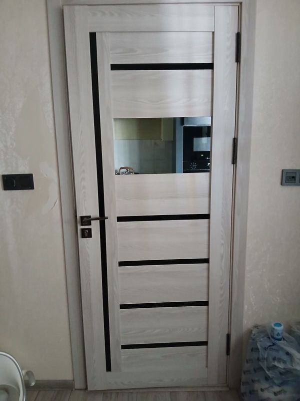 Продаю двери б/у Продаю двери б/у