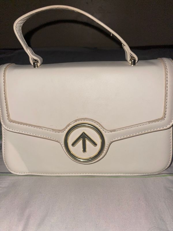 Narx 80.000ming som 2marta taqilgan Narx 80.000ming som 2marta taqilgan