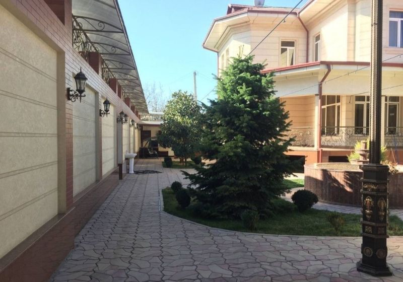 Мирзо-Улугбекский район, ориентир Никитина. Площадь — 556 м² Мирзо-Улугбекский район, ориентир Никитина. Площадь — 556 м²