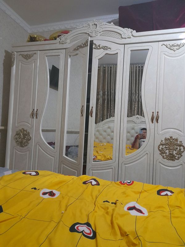 Yengidek shkaf Yengidek shkaf