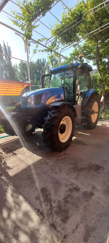 NEW HOLLAND T6070 sotiladi NEW HOLLAND T6070 sotiladi