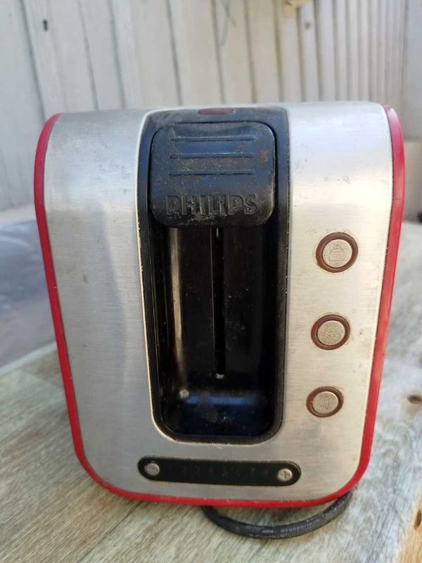 Тостер Philips .