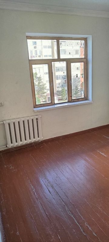 Продается 3 ДЕРЕВЯННЫХ окна и одна форточка Продается 3 ДЕРЕВЯННЫХ окна и одна форточка