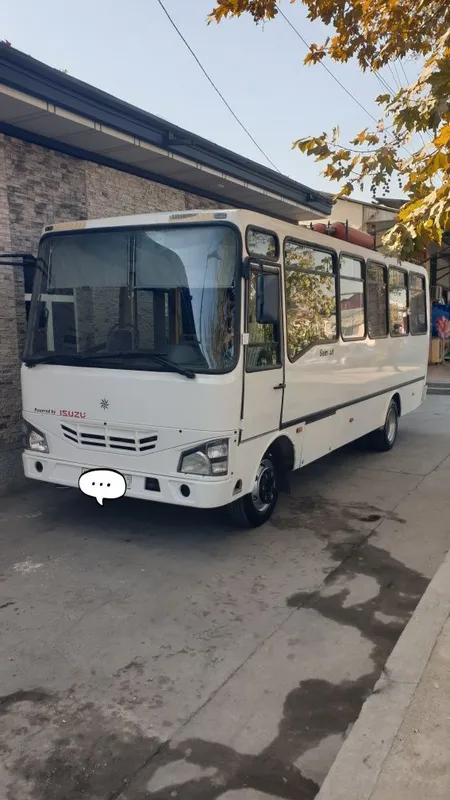 Isuzu avtobus Hc 40