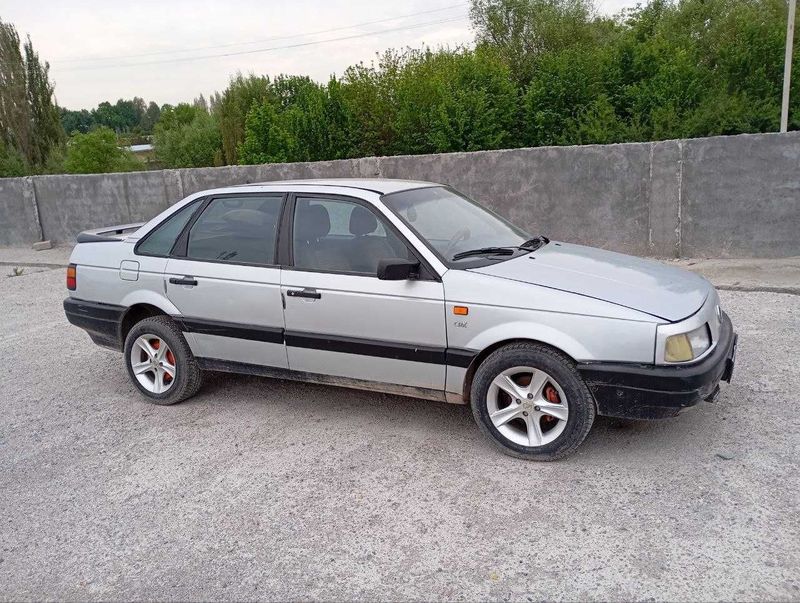 Продаеться passat b3 Продаеться passat b3