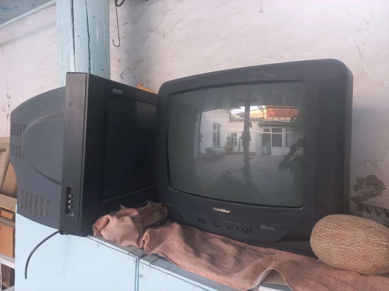 Televizor sotiladi holati yaxshi 150.000 ming Televizor sotiladi holati yaxshi 150.000 ming