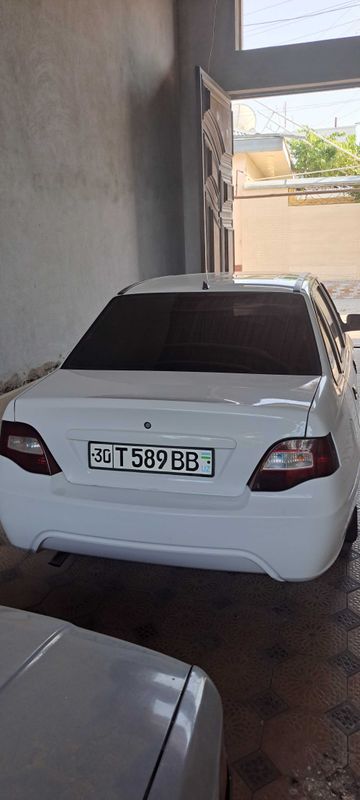 Авто Daewoo Nexia 2 Авто Daewoo Nexia 2