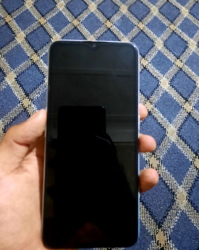 Oppo a9 sotiladi Oppo a9 sotiladi