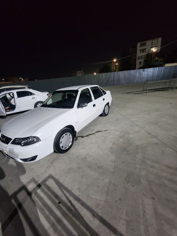Nexia 2 legenda 1.6 Nexia 2 legenda 1.6