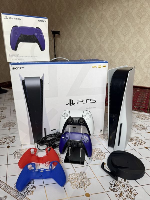 Ps5 diskavodli 2ta orginal jostiki Ps5 diskavodli 2ta orginal jostiki