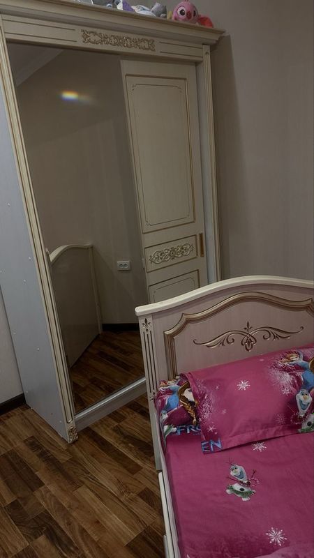 Детская мебель кроват и шкаф продаётся Детская мебель кроват и шкаф продаётся