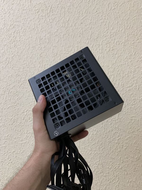 deepcool 700w 80+ deepcool 700w 80+