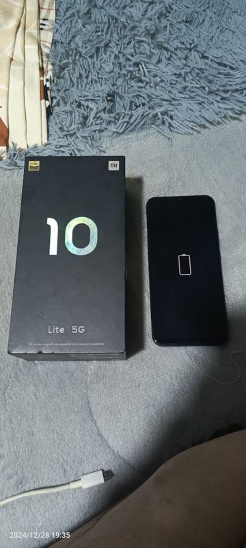 Продам Mi10 lite