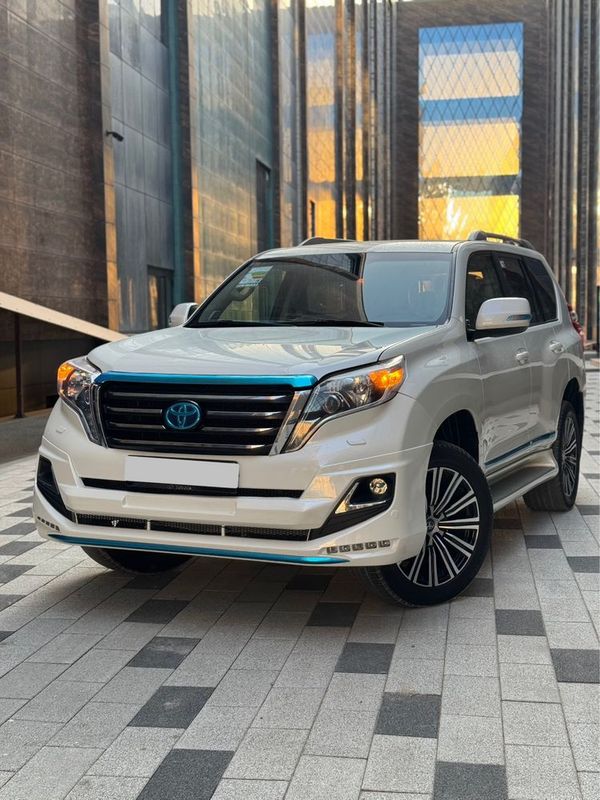 Tayota Land Cruiser Prado 150