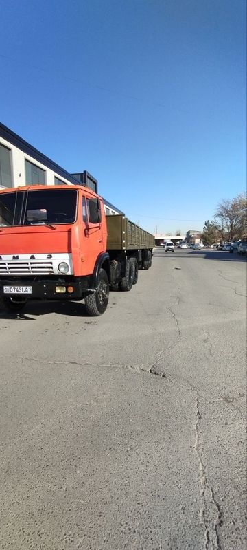 Kamaz 5410 Shalanda Maz pritsep Universal kanteneravoʻz Kamaz 5410 Shalanda Maz pritsep Universal kanteneravoʻz