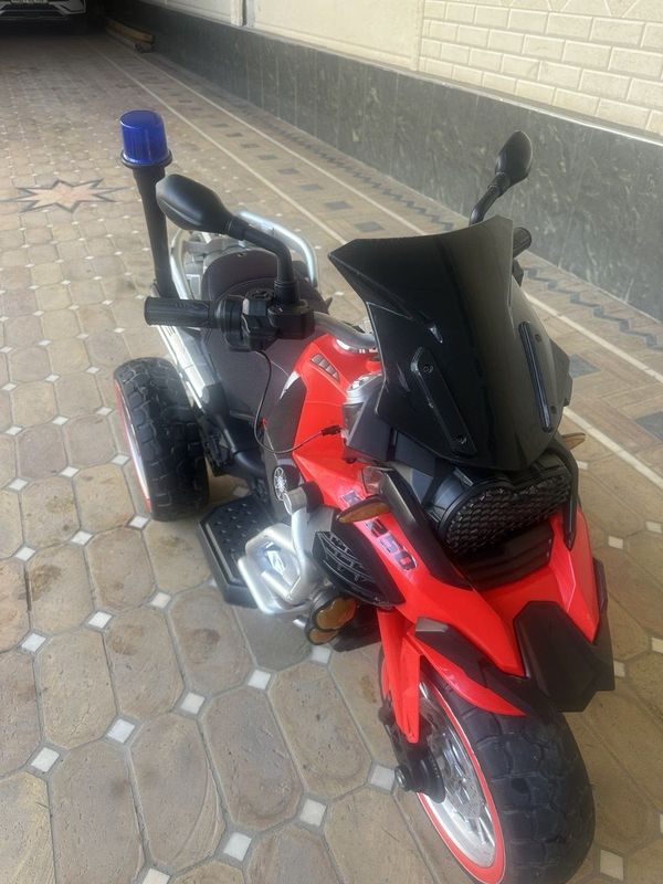 Detskiy motosikl Detskiy motosikl