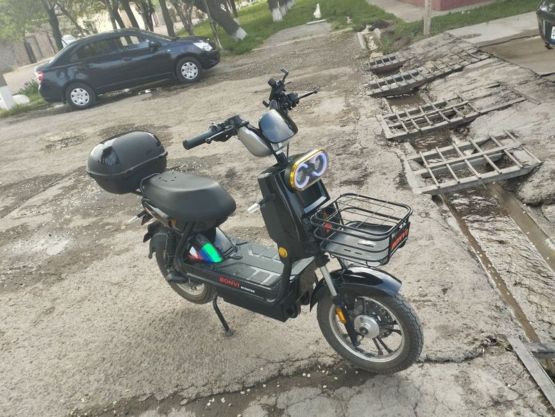 Bonvi skuter prava soʼralmaydigan