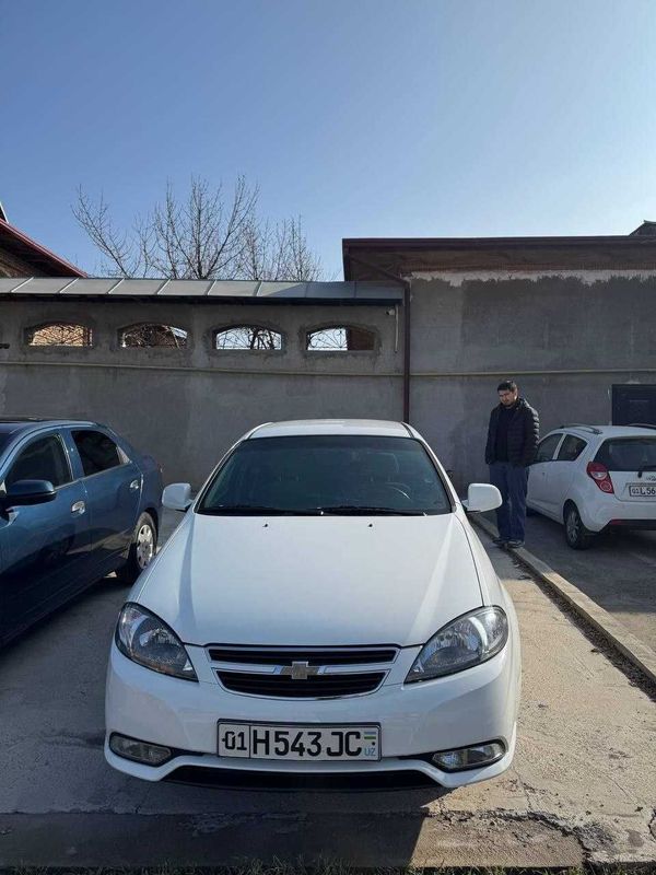 Chevrolet Gentra 2015