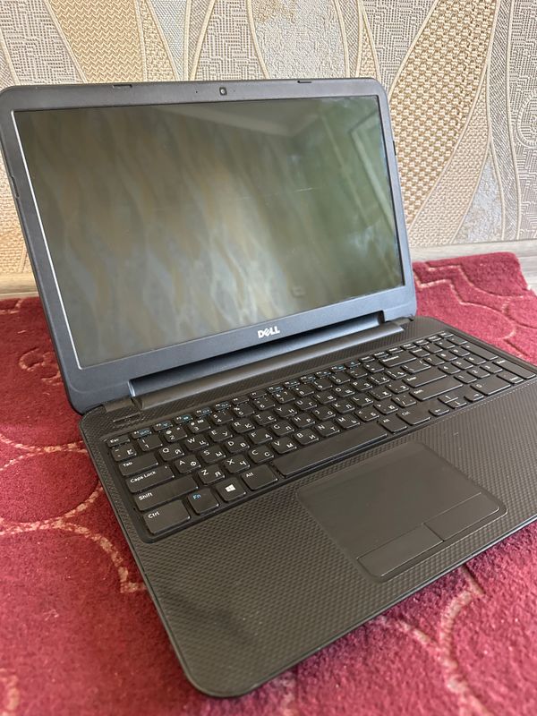 Dell markali notebook   1,5 mlnga bervoraman