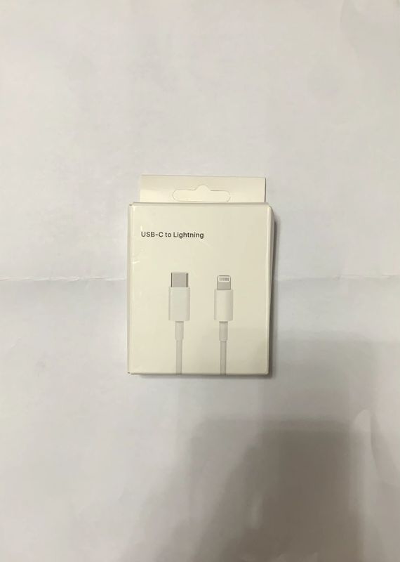Iphone zaryadka type-c to lighting