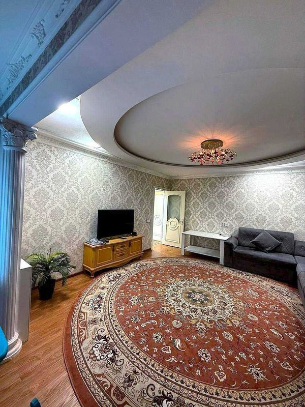 Аренда квартира Ц-6 2 ком 650 уе Аренда квартира Ц-6 2 ком 650 уе