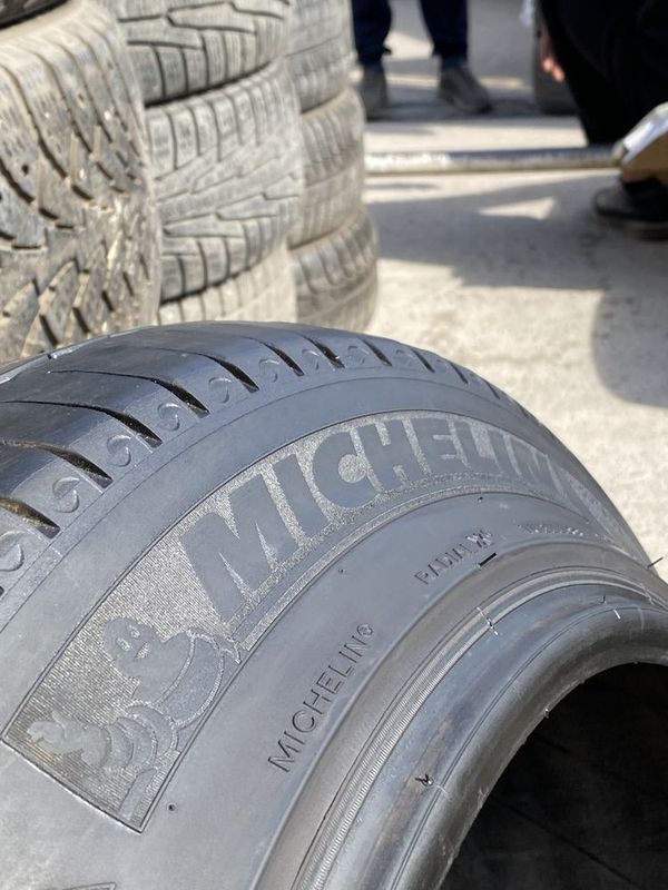 225/55/17 michelin primacy hp