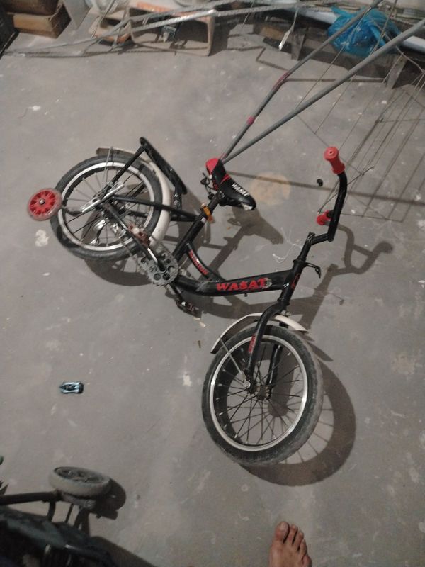 Velisipet sotiladi rabochi velik yuradi yaxwi Velisipet sotiladi rabochi velik yuradi yaxwi