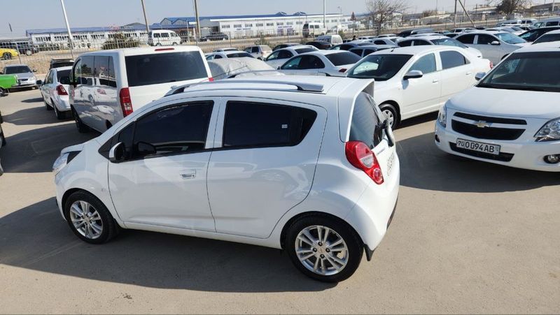 Spark A/T 17 yil sotiladi Spark A/T 17 yil sotiladi