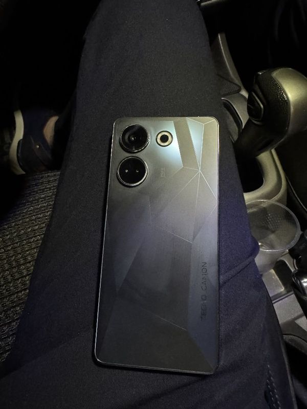 Tecno camon 20 pro Tecno camon 20 pro