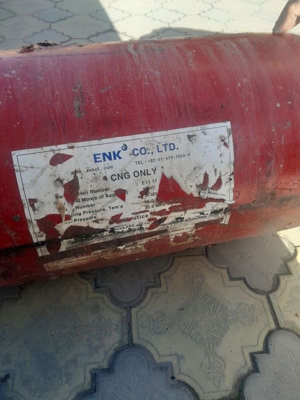 Gaz balon 100 talik Gaz balon 100 talik