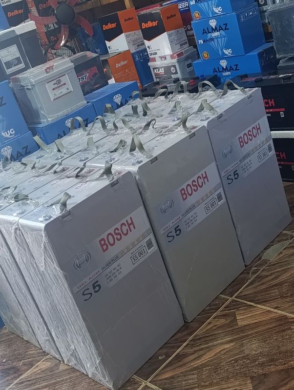 Gelivi.200A. Akumlatri Gelivi.200A. Akumlatri