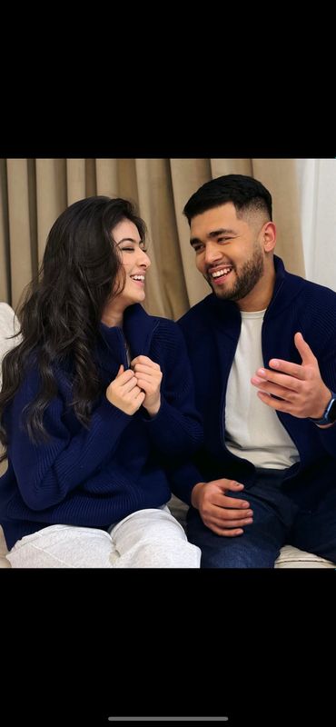 Jenfer qalin yaxwi 2matta kiyilgan Jenfer qalin yaxwi 2matta kiyilgan