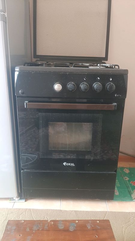 gaz plita sotiladi gaz plita sotiladi