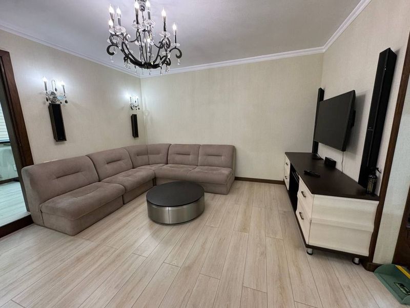 Сдается 3х ком. квартира на Ц-1, ор-р: Посольство Турции, 94 м² Сдается 3х ком. квартира на Ц-1, ор-р: Посольство Турции, 94 м²