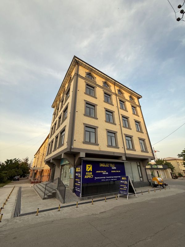 Нежилое помещение сдаётся в АРЕНДУ, ПРОДАЖА тоже имеются 1-Линия! Нежилое помещение сдаётся в АРЕНДУ, ПРОДАЖА тоже имеются 1-Линия!