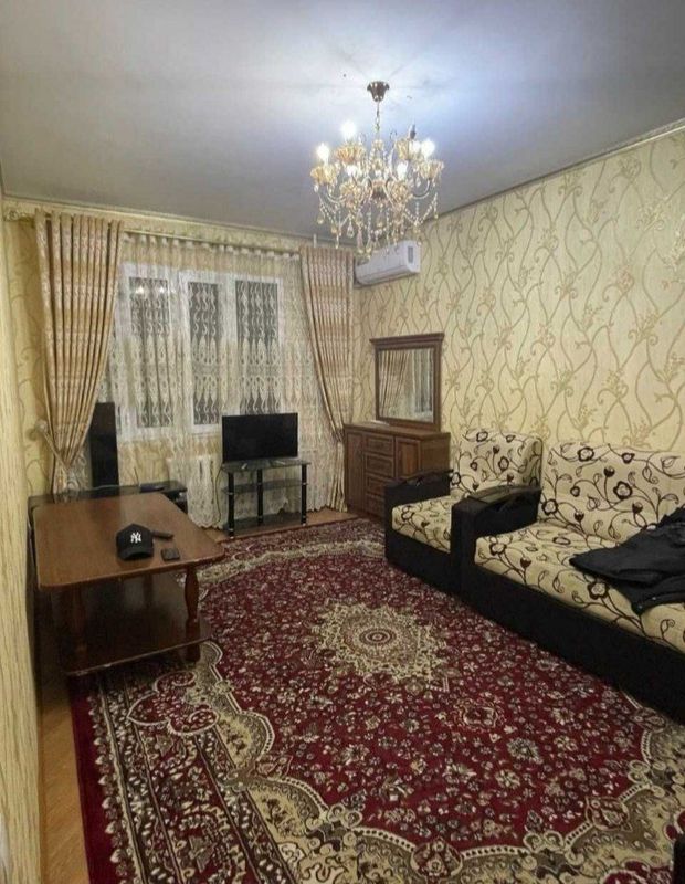 Продаётся квартира Юнусабад 15кв 2/2/4 Продаётся квартира Юнусабад 15кв 2/2/4