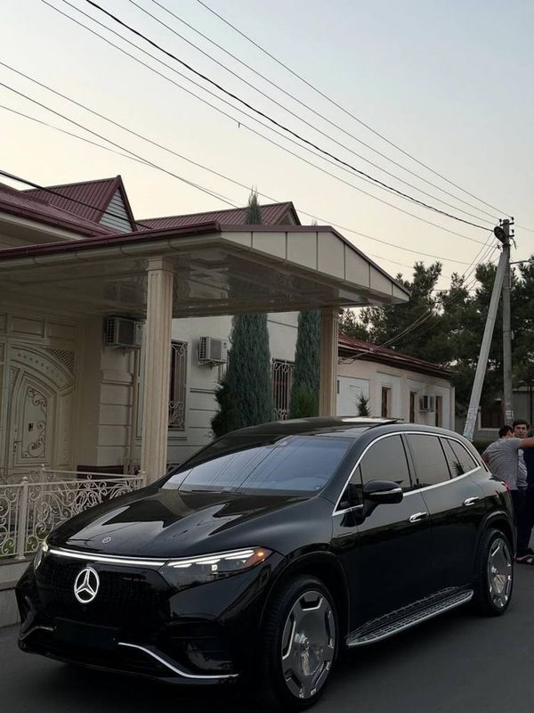 Mercedez Benz EQS 580 Suv