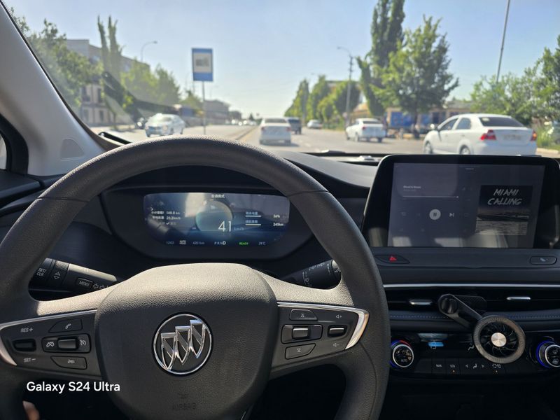 Buick velite 6 450km restail 2024 top toza probeg Buick velite 6 450km restail 2024 top toza probeg